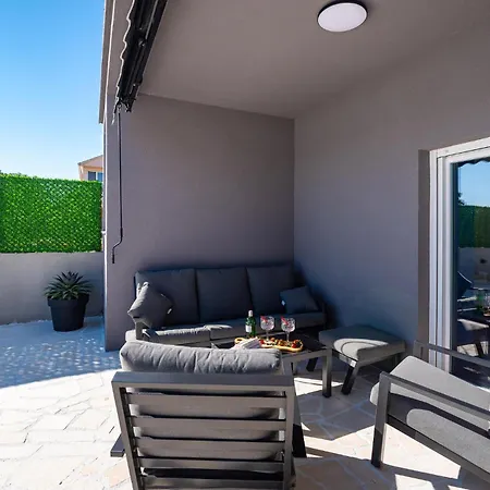 Amazing In With Kitchen Apartman *