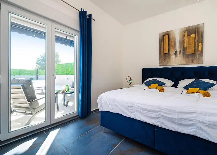 Amazing In With Kitchen * Tinj